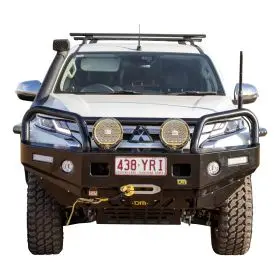 TJM TRADESMAN BULL BAR BLACK STEEL