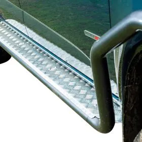 TJM SIDE STEPS STEEL BLACK 63MM