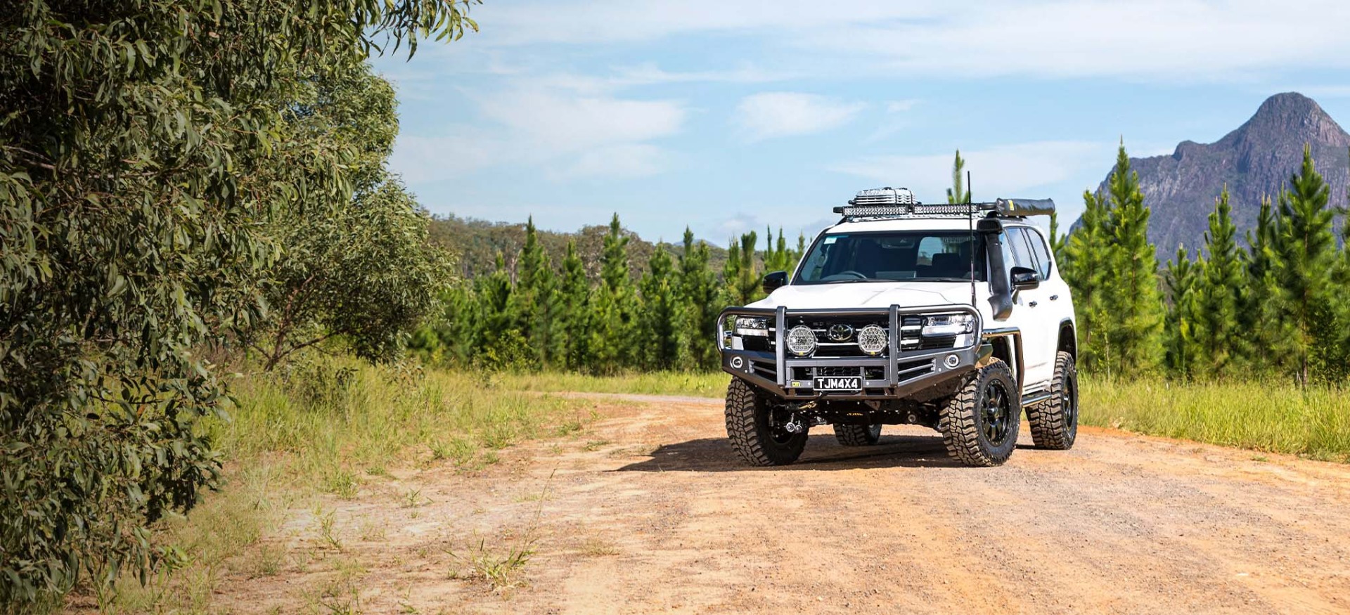 LandCruiser 300<br> Accessories by TJM.